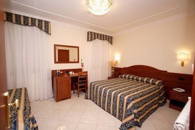 Ig-suites Pensión 3*